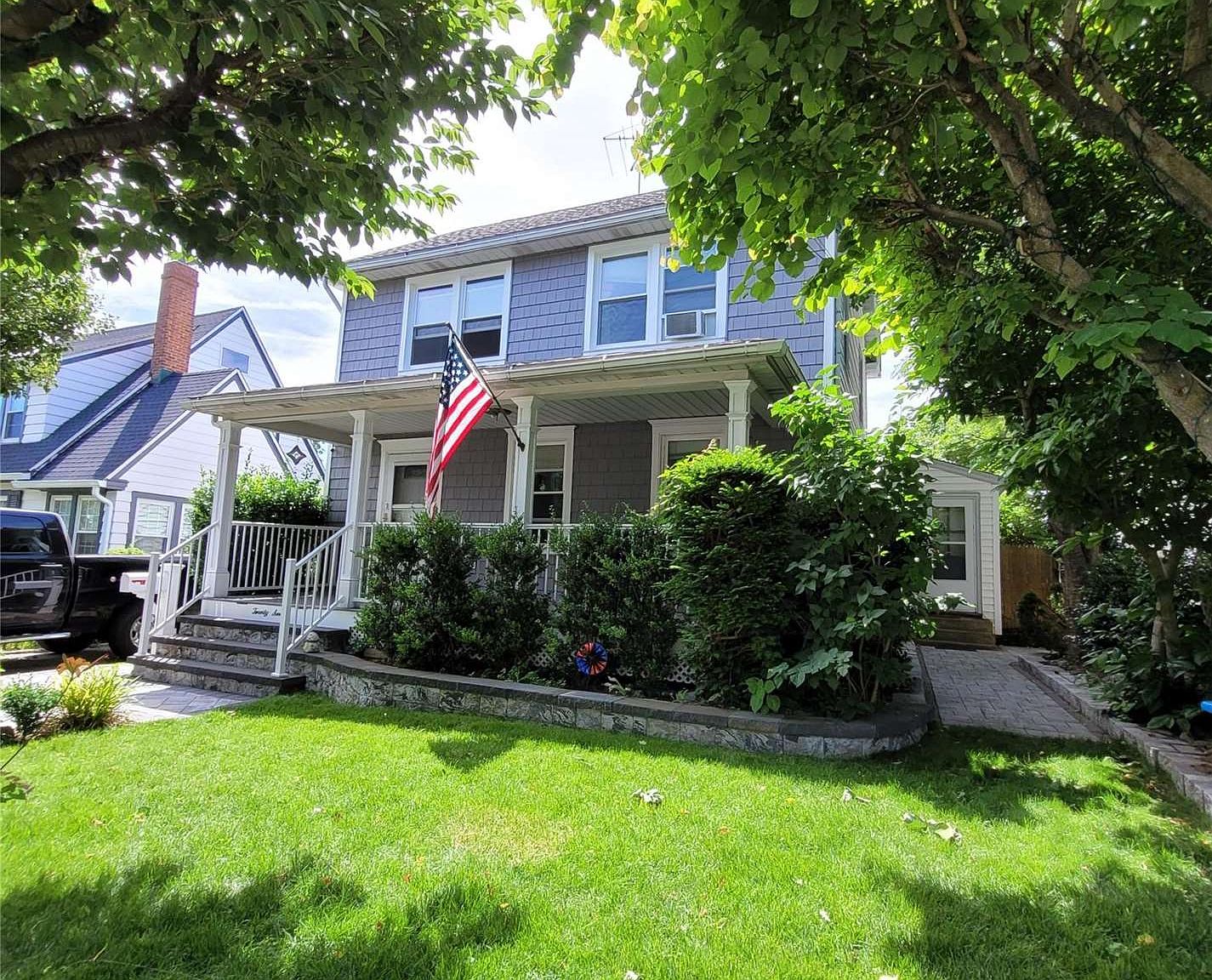 27 Coles Street, Glen Cove, NY 11542 Zillow