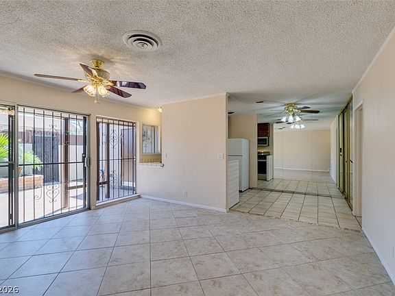 5th image of 2458 Paradise Village Way