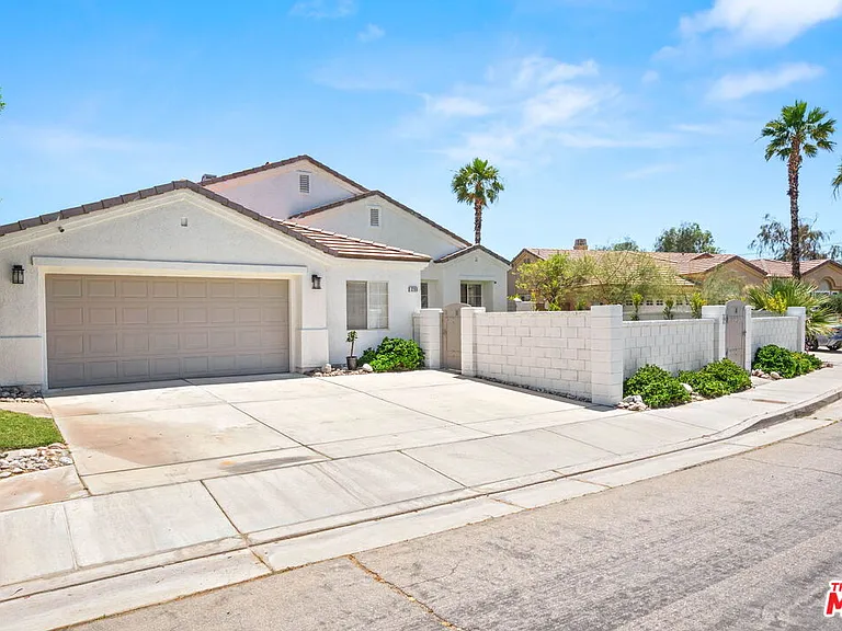 3260 N Avenida San Gabriel Rd — Photo 7