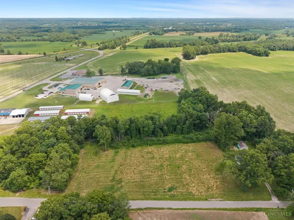 8020 Dr Faul Rd, Georgetown, OH 45121