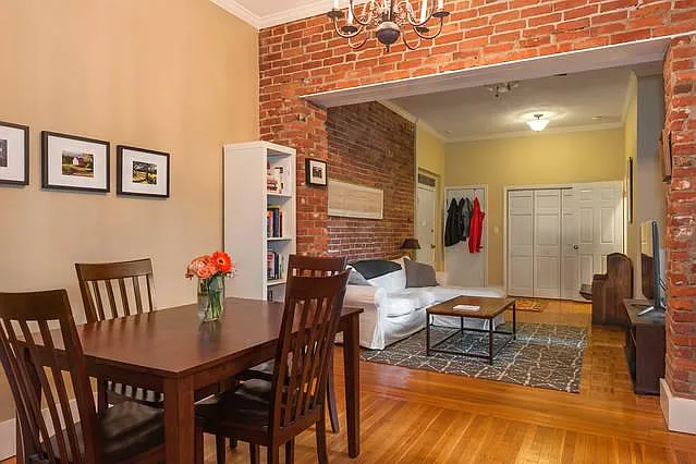 295 Commonwealth Ave #1B