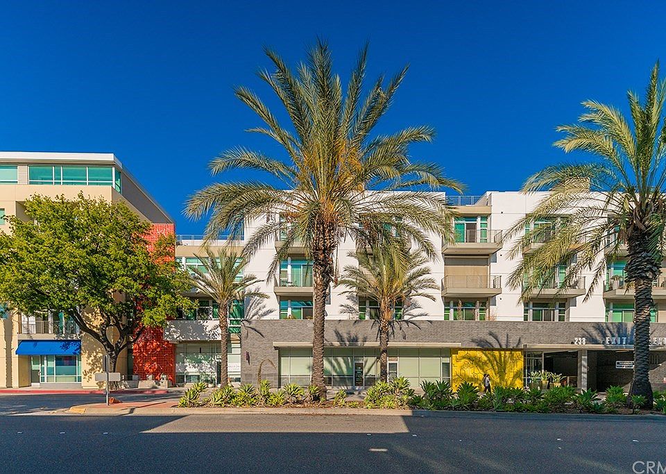 1st image of 238 S Arroyo Pkwy Unit 212