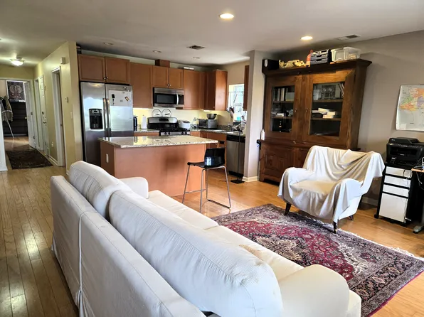 122-22 Powell Cove Boulevard image 5 of 10