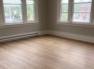 10 Broadway St #4, Milton, PA 17847