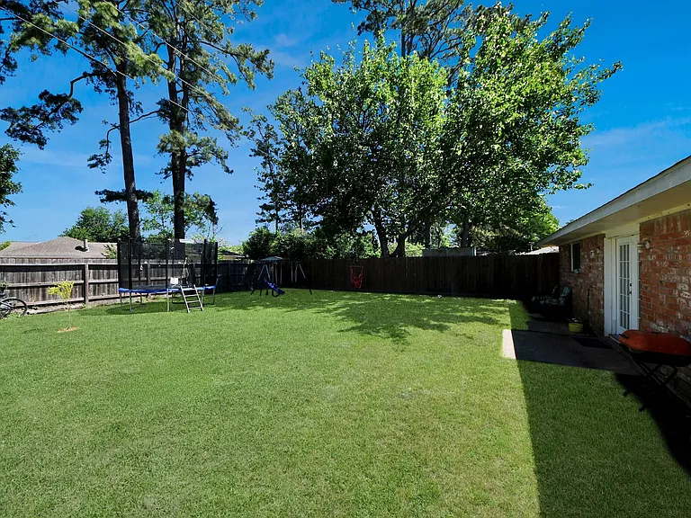 7414 Battlewood Dr — Photo 29