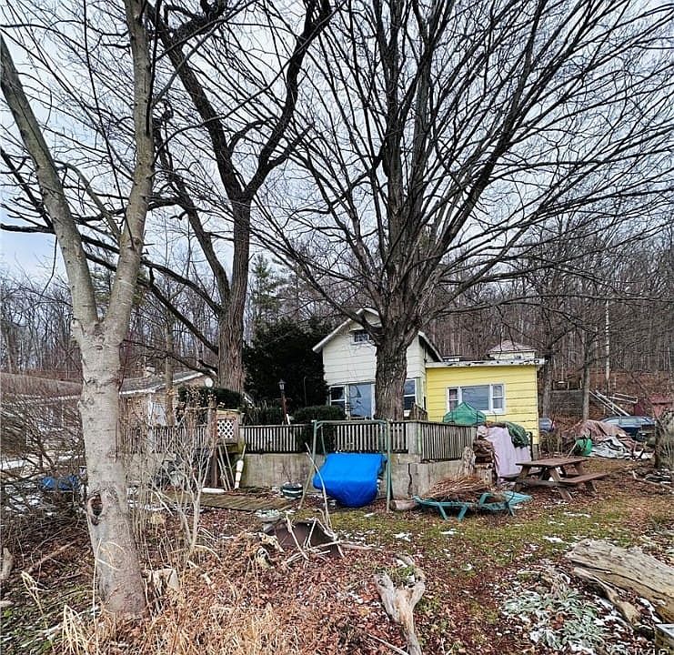 2nd image of 2931 SE On Owasco Rd