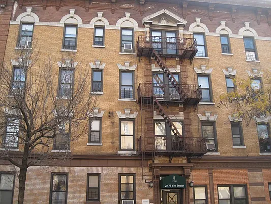 Rented by FirstService Realty (legacy) | media 10