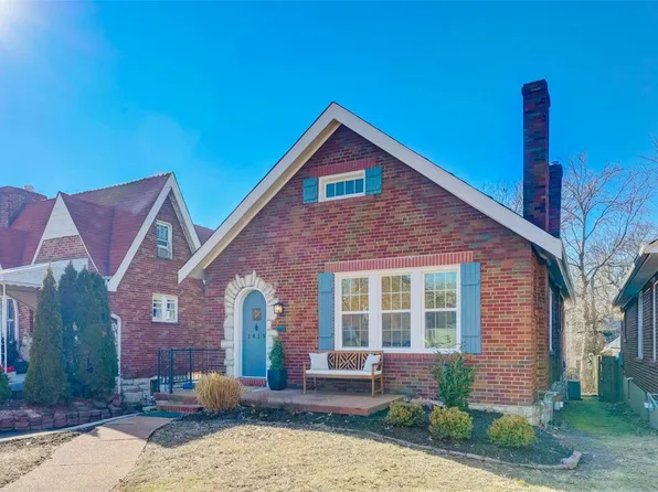 1419 Barger Pl, Saint Louis, MO 63117