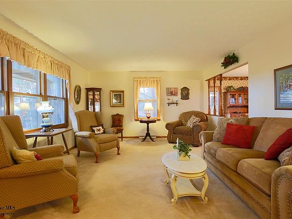5th image of 1149 E Fair Ave