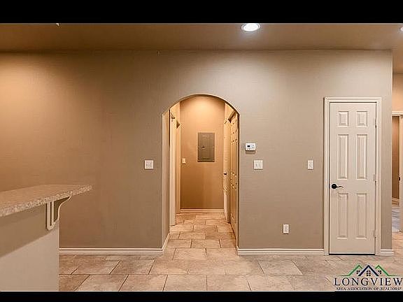 3rd image of 1120 Creekwood Ln #257