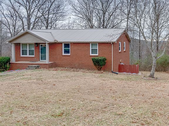 2nd image of 226 Annette Dr