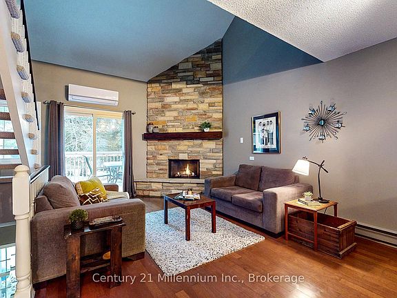 3rd image of 150 Victoria St S #124
