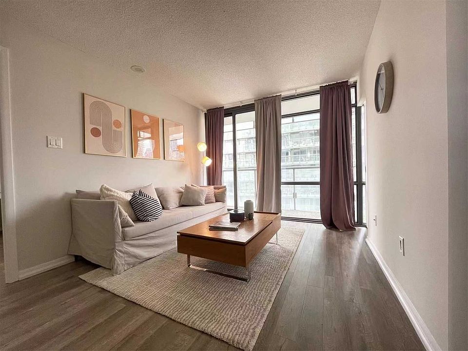 1st image of 38 Grenville St #609