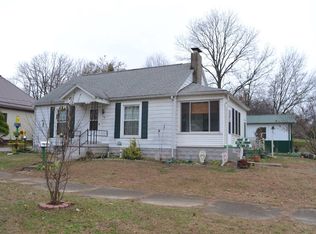 310 N Main St, Grayville, IL 62844