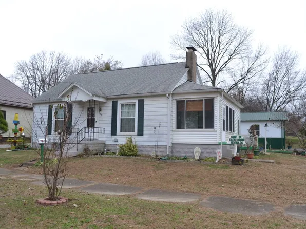 310 N Main St, Grayville, IL 62844