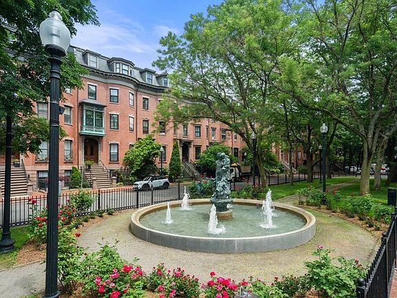 2nd image of 1 Worcester Sq APT 2