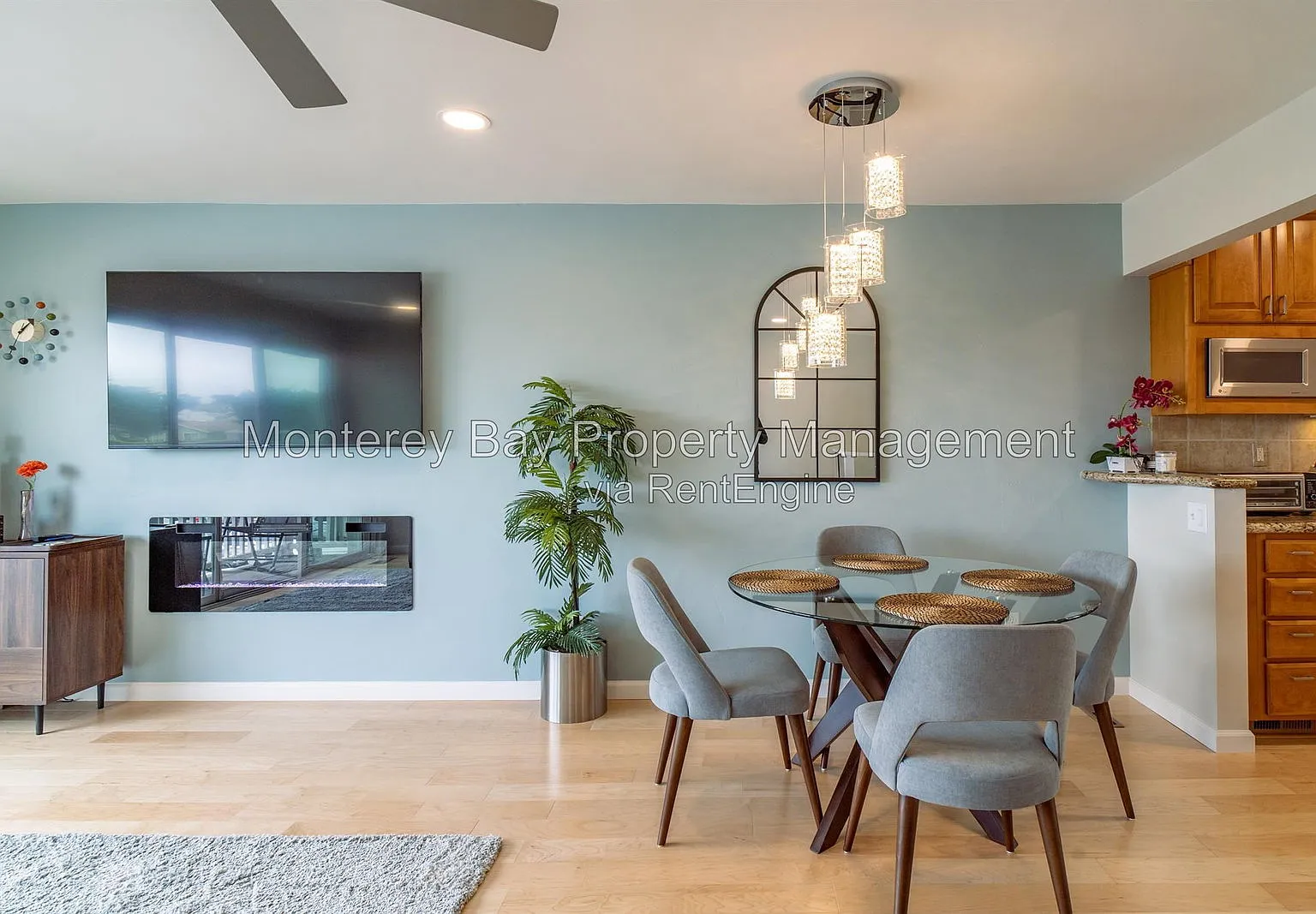 2 bed, 1.5 bath, 1000 sqft, $4,795 — Photo 4