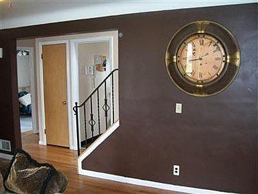 4th image of 5481 Elmwood Ave