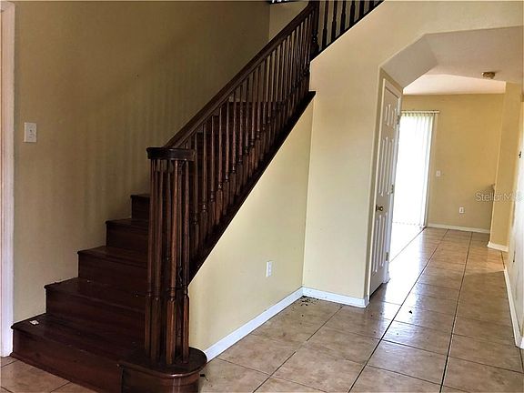 3rd image of 11808 Stonewood Gate Dr