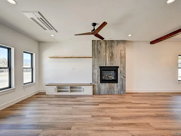 424 Pinon St — Photo 4