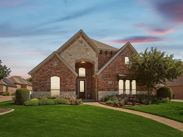 8408 Spence Ct, North Richland Hills, TX 76182