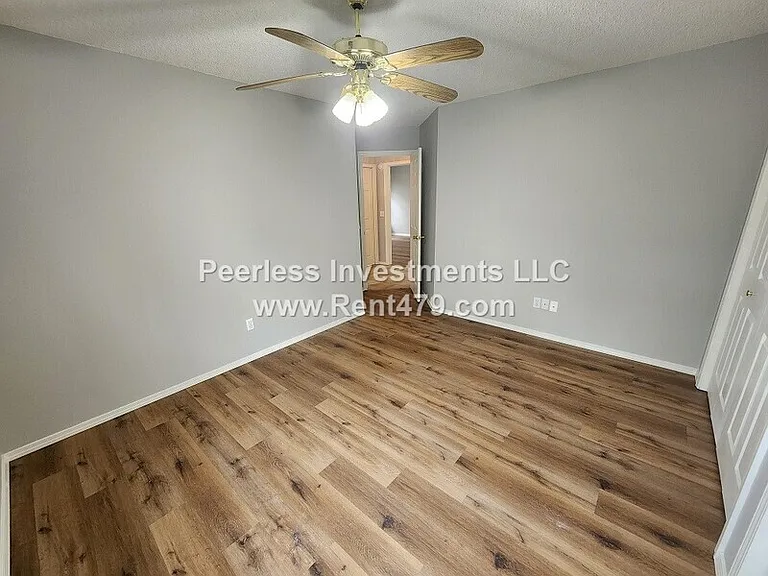 509A Braithwaite St — Photo 14