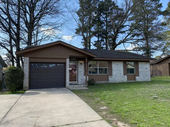 1326 E 30th St, Texarkana, AR 71854