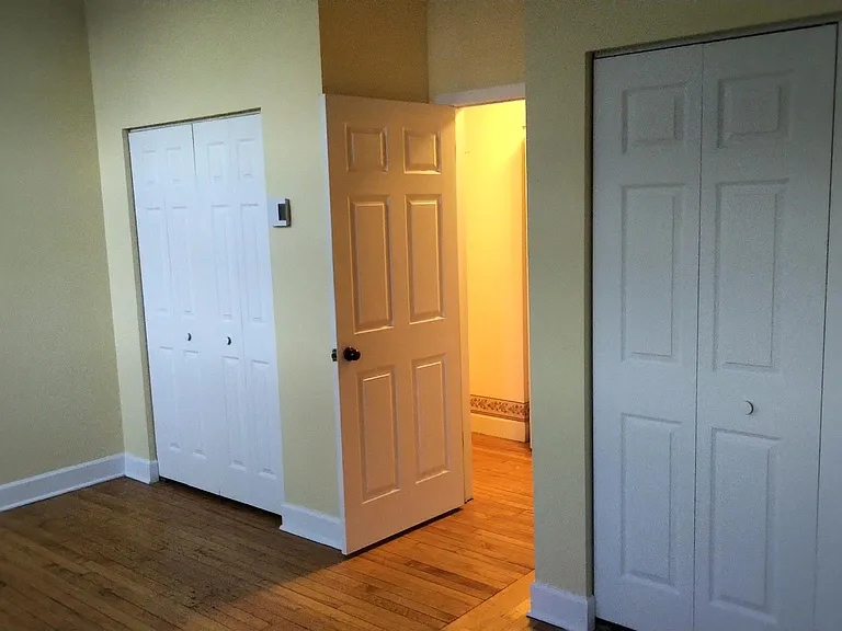 917 Madison St #109 — Photo 8