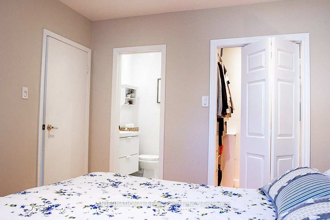 4 bed, $3,500 — Photo 4