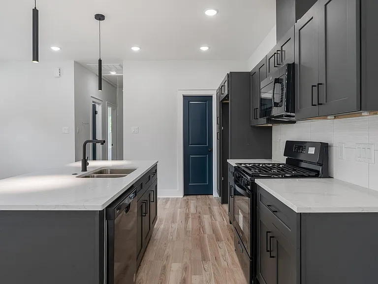 1026 Junell St #A — Photo 7