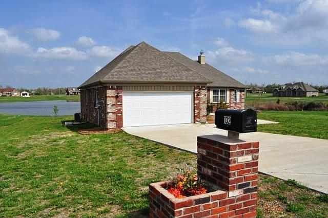 1st image of 132 Lakeside Dr