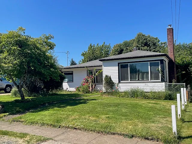 3 bed, 1856 sqft, $2,750 — Photo 2