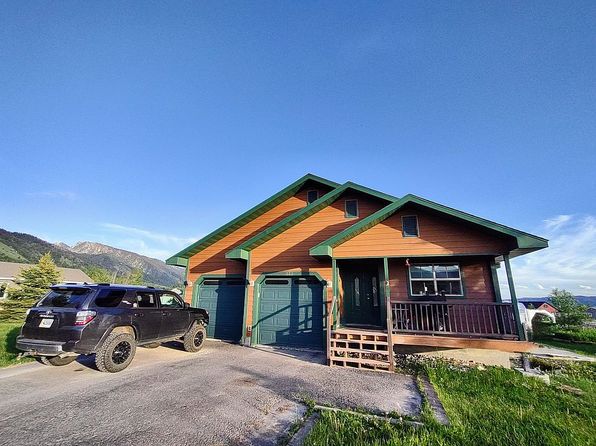 223 Butte Dr