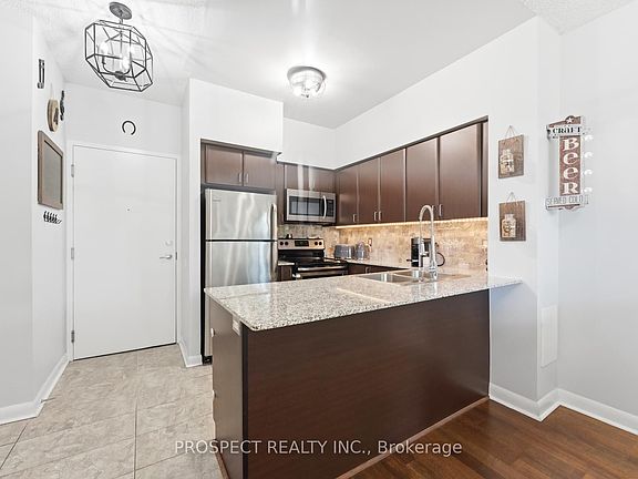5th image of 525 Wilson Ave #129