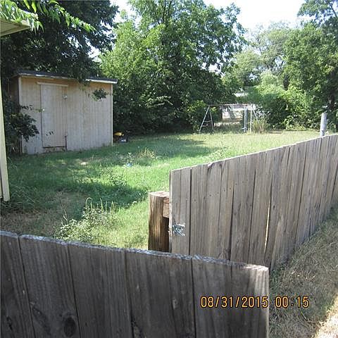 2nd image of 1026 Barrow St
