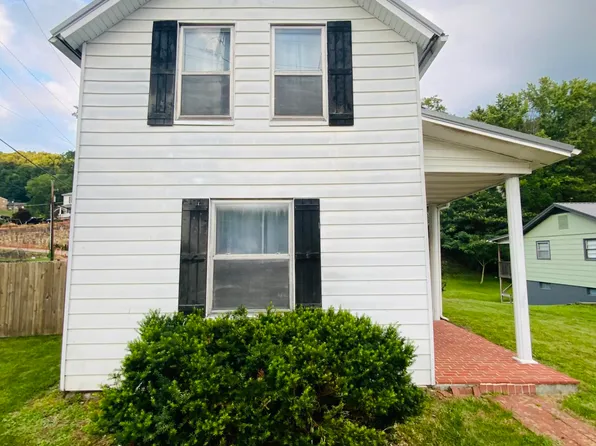232 Chestnut St NW, Norton, VA 24273