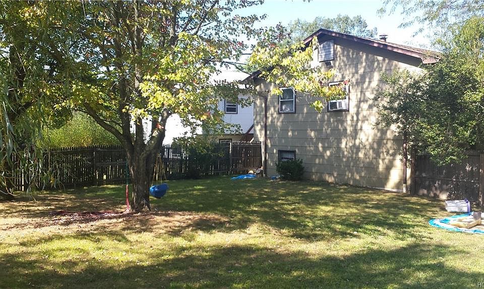 2nd image of 31 Brewer Rd
