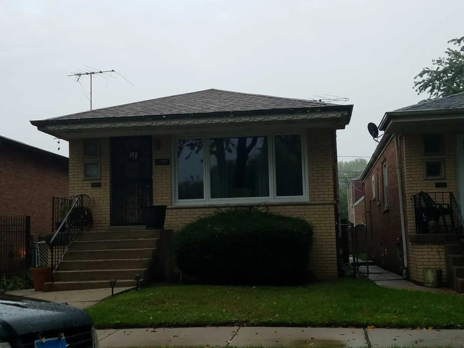 11339 S Elizabeth St photo 1