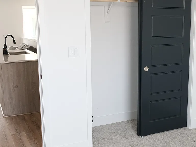 2816 E Teaberry Dr #1 — Photo 22