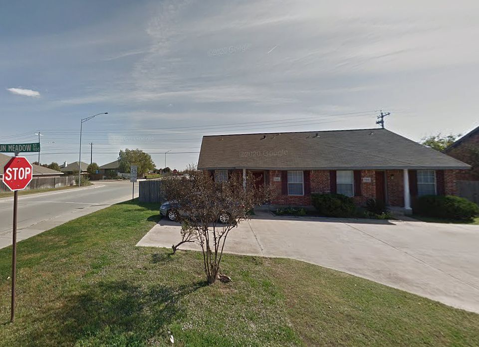 1st image of 947 Sun Meadow St