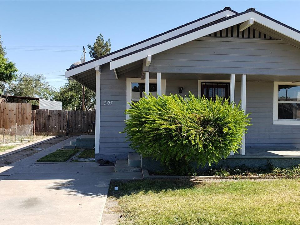 1st image of 207 E Grangeville Blvd