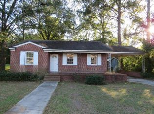 447 Azalea Ave, Bamberg, SC 29003