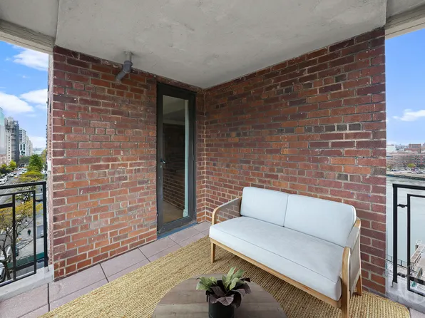 45 East End Avenue image 6 of 20