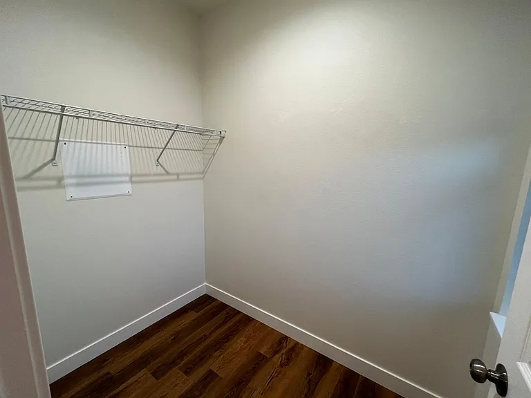 110 N Jefferson St #A — Photo 13