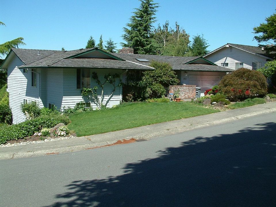 1st image of 1851 138th Pl SE