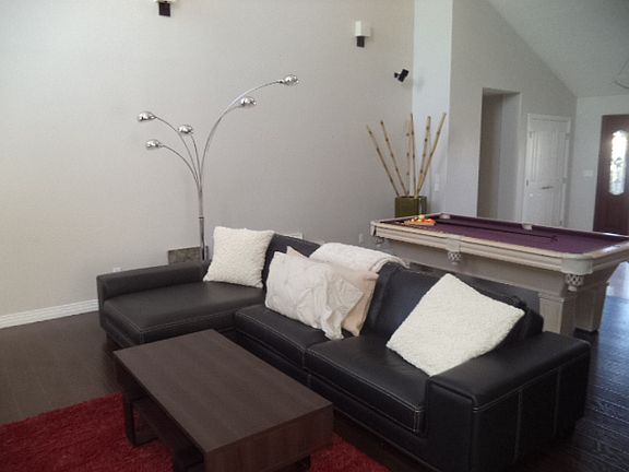 3rd image of 1541 Windhaven Cir