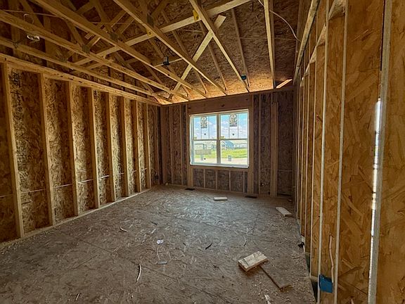 3rd image of 128 Sunbird Ct