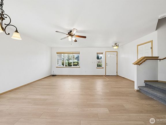 5th image of 17214 24th Avenue Ct E