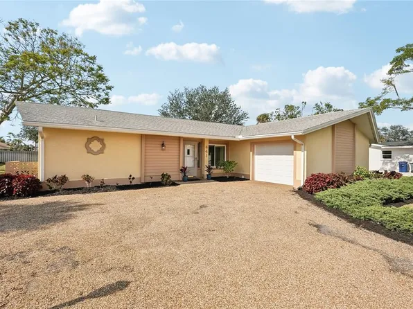 441 N Shore Dr, Osprey, FL 34229