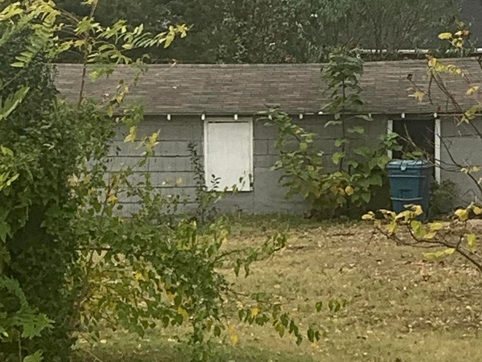 2nd image of 608 10th St